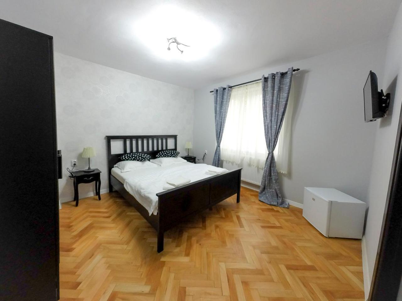 Отель Casa Melisa Сибиу Экстерьер фото